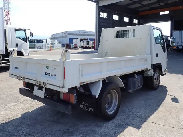 いすゞ エルフ TPG-NJR85AD(2WD)の写真2