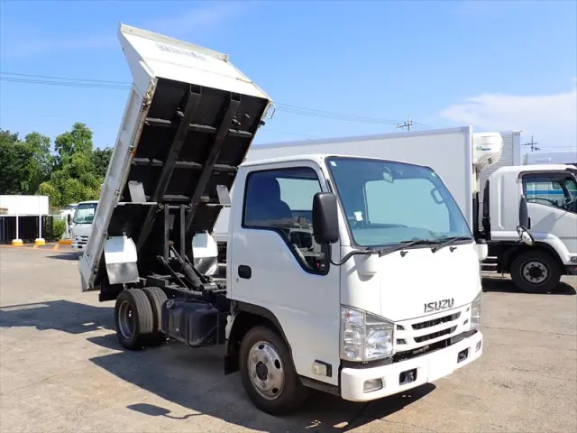 いすゞ エルフ TPG-NJR85AD(2WD)の写真8