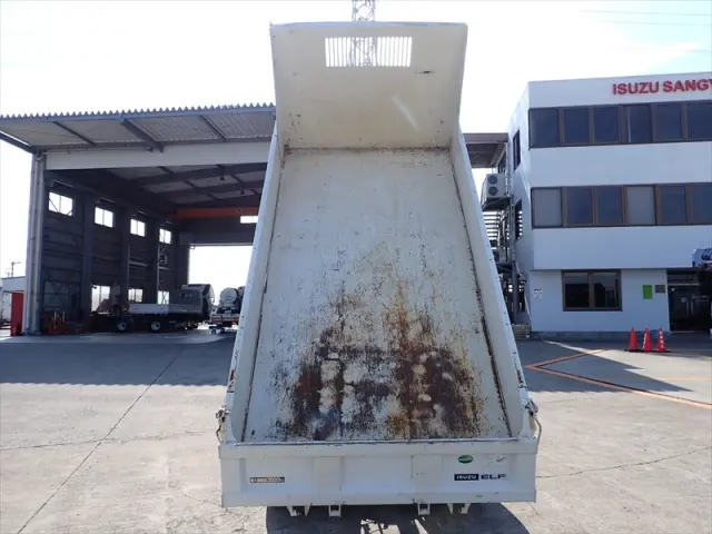 いすゞ エルフ TPG-NJR85AD(2WD)の写真10