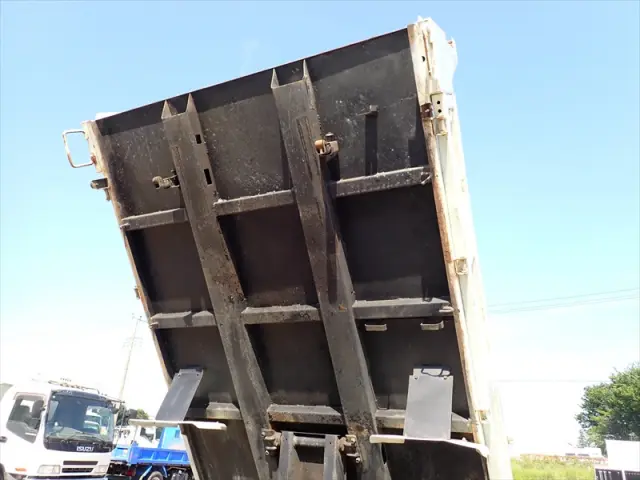 いすゞ エルフ TPG-NJR85AD(2WD)の写真12