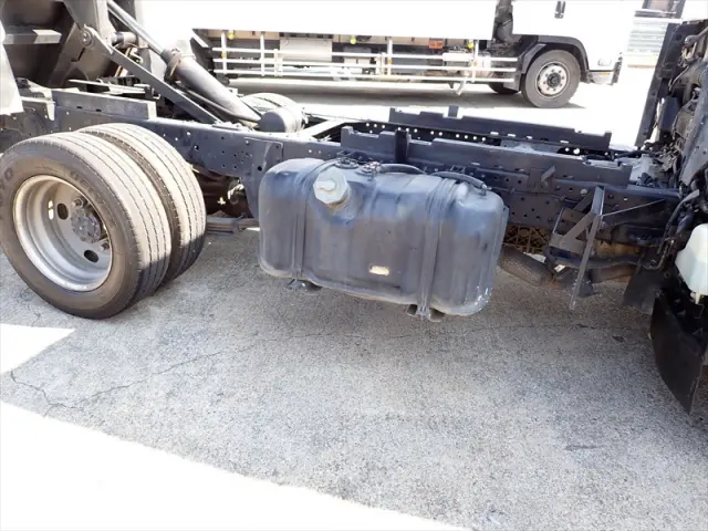 いすゞ エルフ TPG-NJR85AD(2WD)の写真16