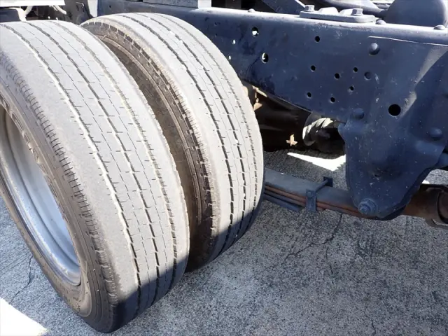 いすゞ エルフ TPG-NJR85AD(2WD)の写真17