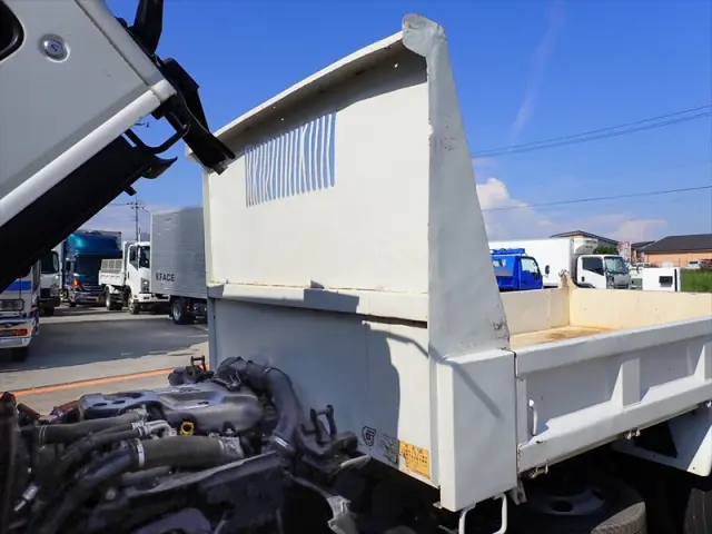 いすゞ エルフ TPG-NJR85AD(2WD)の写真26