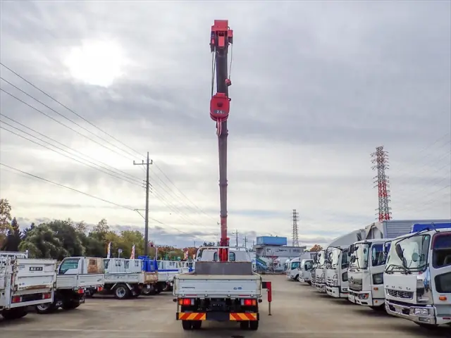 いすゞ エルフ TPG-NKR85R(2WD)の写真20