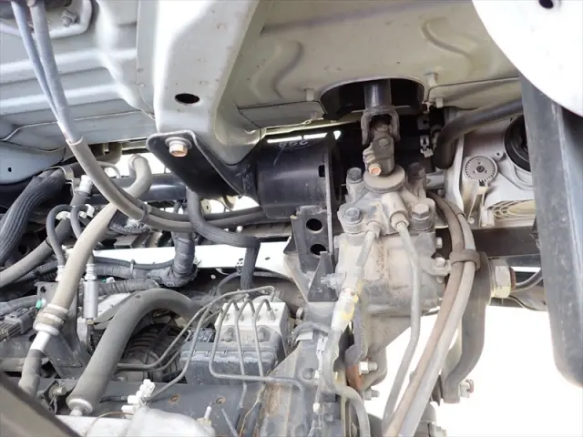 いすゞ エルフ TPG-NKR85R(2WD)の写真37