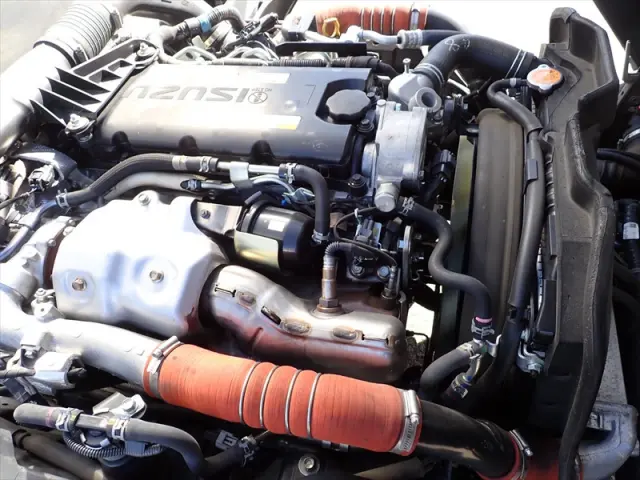 いすゞ エルフ 2RG-NLR88AN(2WD)の写真28