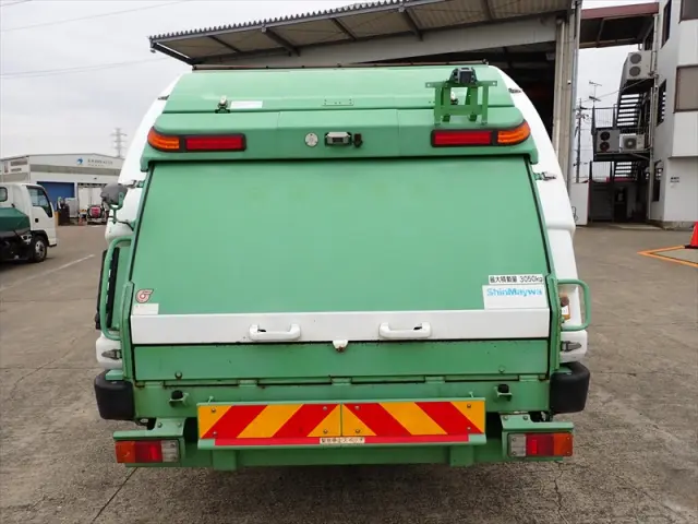 いすゞ エルフ SKG-NPR85YN(2WD)の写真5