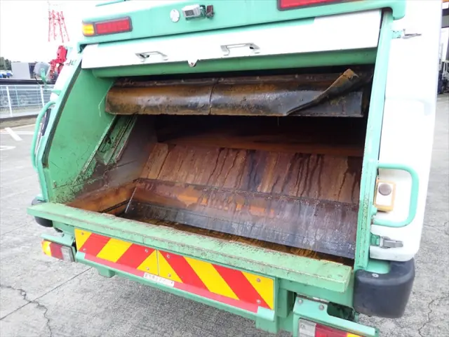 いすゞ エルフ SKG-NPR85YN(2WD)の写真7