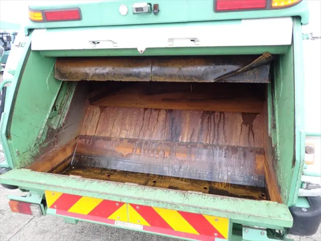 いすゞ エルフ SKG-NPR85YN(2WD)の写真8