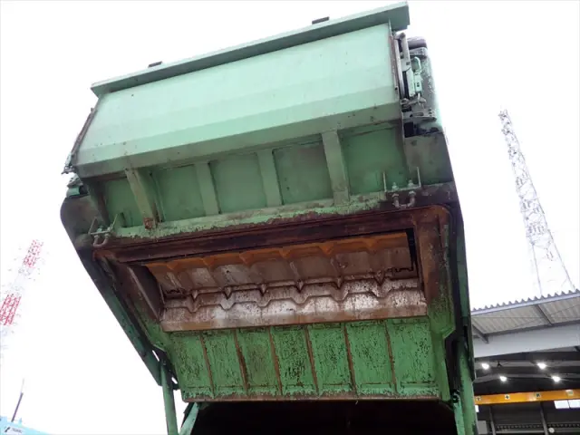 いすゞ エルフ SKG-NPR85YN(2WD)の写真12