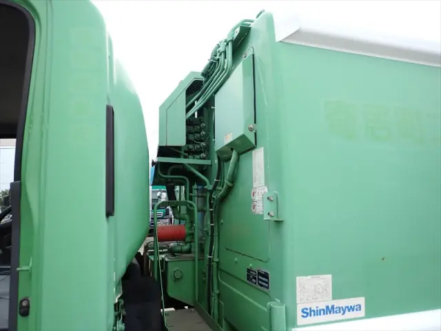 いすゞ エルフ SKG-NPR85YN(2WD)の写真15