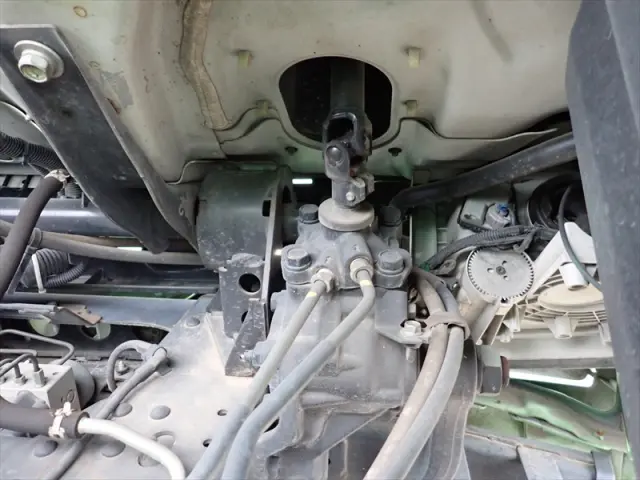 いすゞ エルフ SKG-NPR85YN(2WD)の写真32