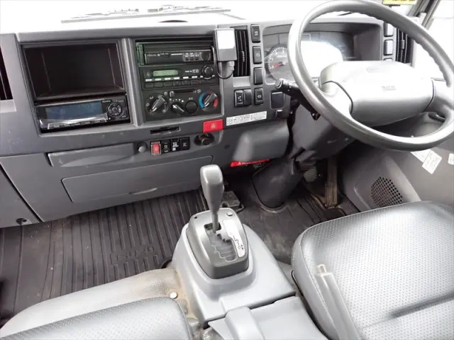 いすゞ エルフ SKG-NPR85YN(2WD)の写真43