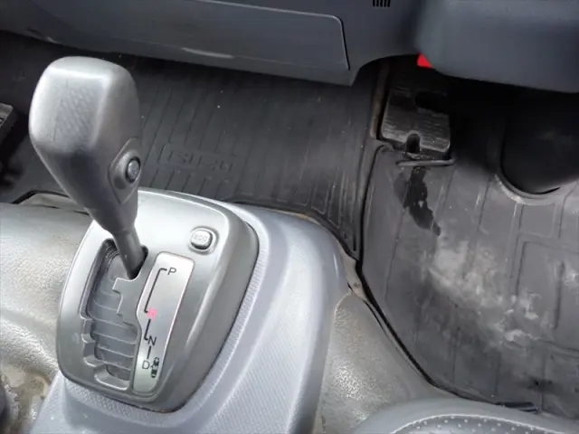 いすゞ エルフ SKG-NPR85YN(2WD)の写真44