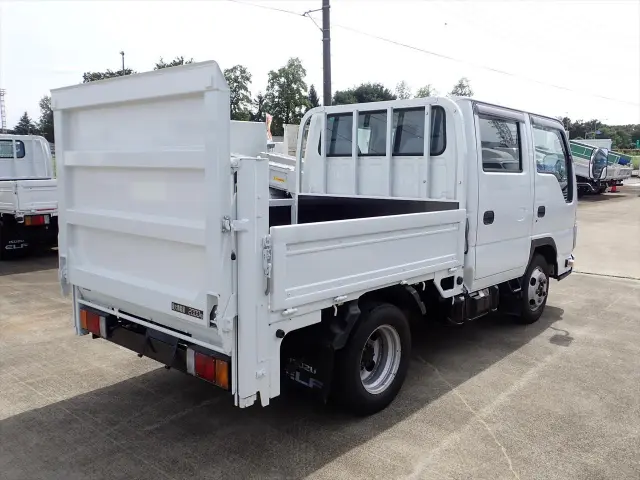 いすゞ エルフ TRG-NJR85A(2WD)の写真2