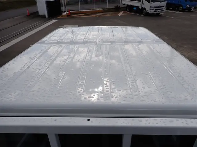 いすゞ エルフ TRG-NJR85Aの写真14