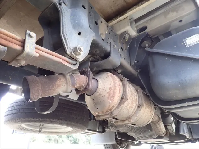 いすゞ エルフ TRG-NJR85A(2WD)の写真14