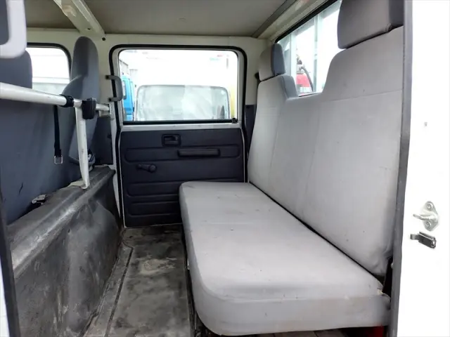 いすゞ エルフ TRG-NJR85Aの写真23