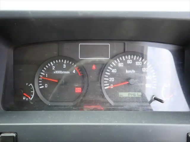 いすゞ エルフ TRG-NJR85Aの写真30