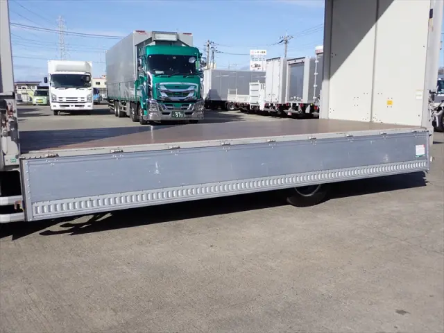 いすゞ エルフ TRG-NPR85AN(2WD)の写真13