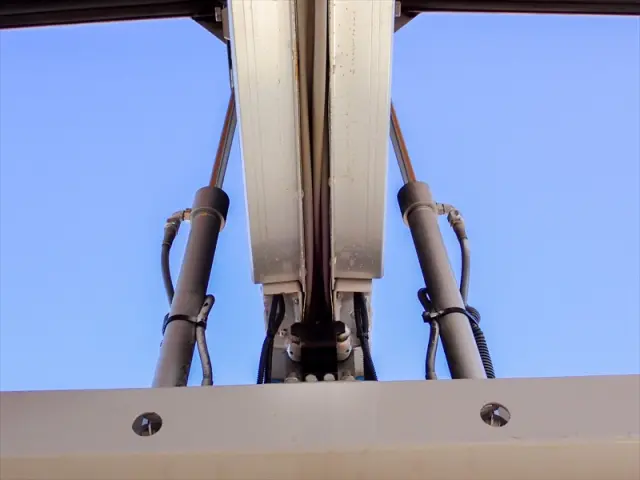 いすゞ エルフ TRG-NPR85AN(2WD)の写真18