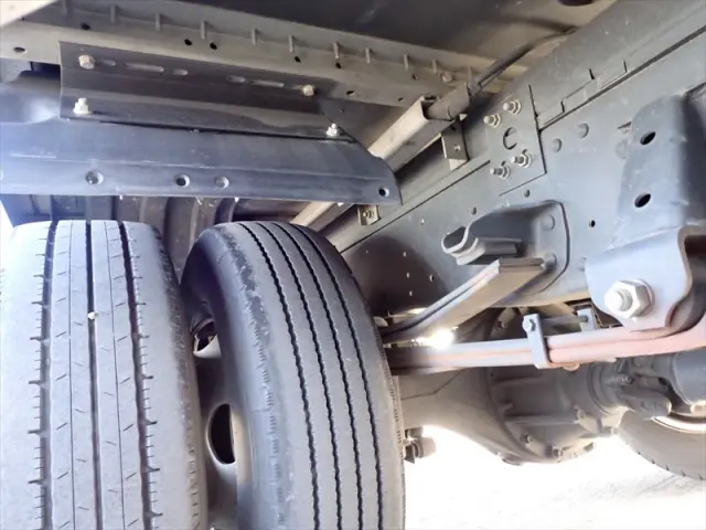 いすゞ エルフ TRG-NPR85AN(2WD)の写真30