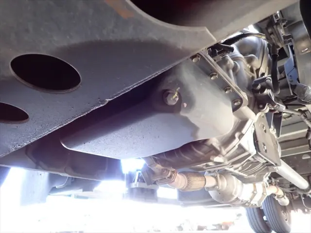 いすゞ エルフ TRG-NPR85AN(2WD)の写真38