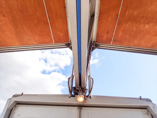 いすゞ エルフ TRG-NPR85AN(2WD)の写真21