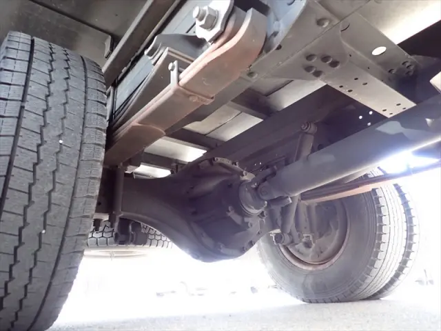 いすゞ エルフ TRG-NPR85AN(2WD)の写真24