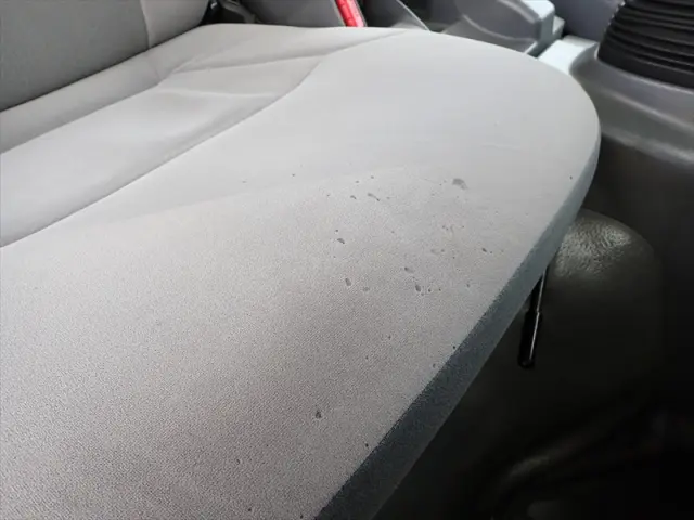 いすゞ エルフ TRG-NPR85AN(2WD)の写真32