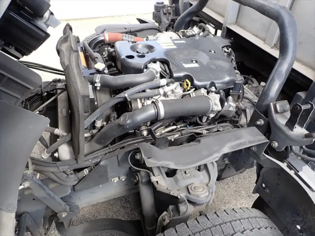 いすゞ エルフ TRG-NPR85AN(2WD)の写真38