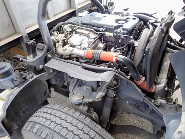 いすゞ エルフ TRG-NPR85AN(2WD)の写真41