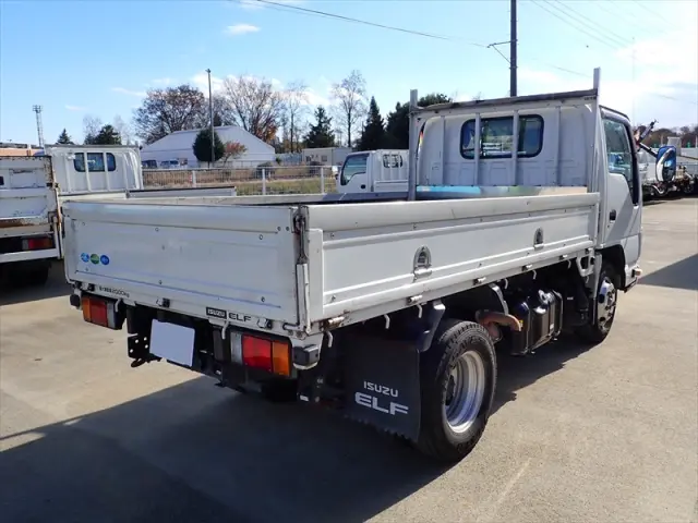 いすゞ エルフ SKG-NJR85A(2WD)の写真2