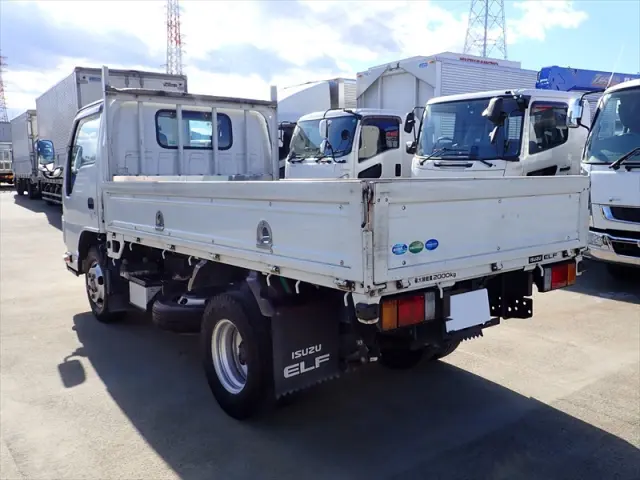 いすゞ エルフ SKG-NJR85A(2WD)の写真4