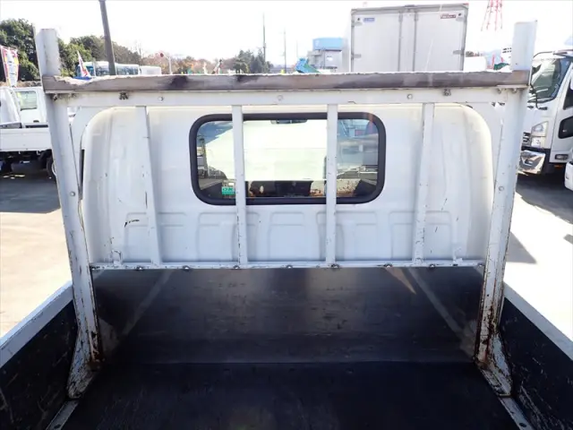 いすゞ エルフ SKG-NJR85A(2WD)の写真10