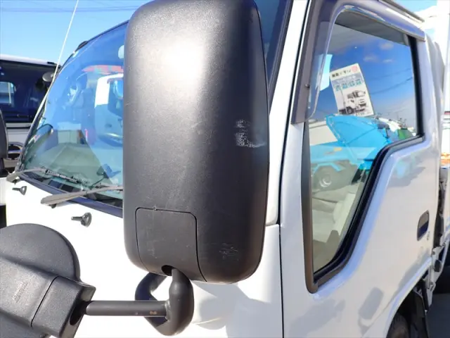 いすゞ エルフ SKG-NJR85A(2WD)の写真23
