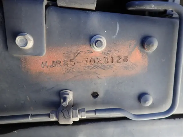 いすゞ エルフ SKG-NJR85A(2WD)の写真33