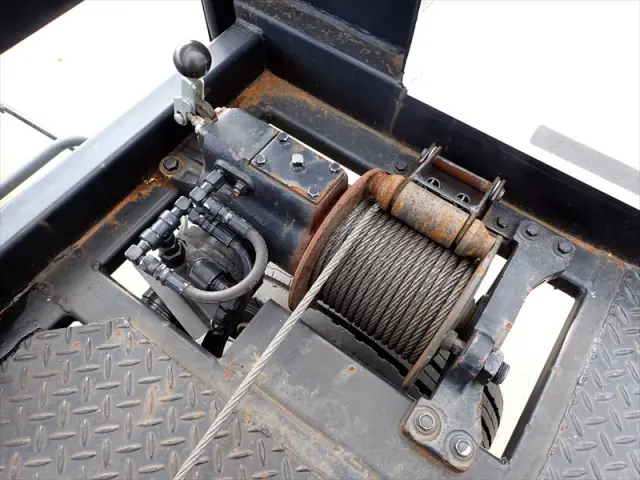 いすゞ エルフ TRG-NPR85AN(2WD)の写真13