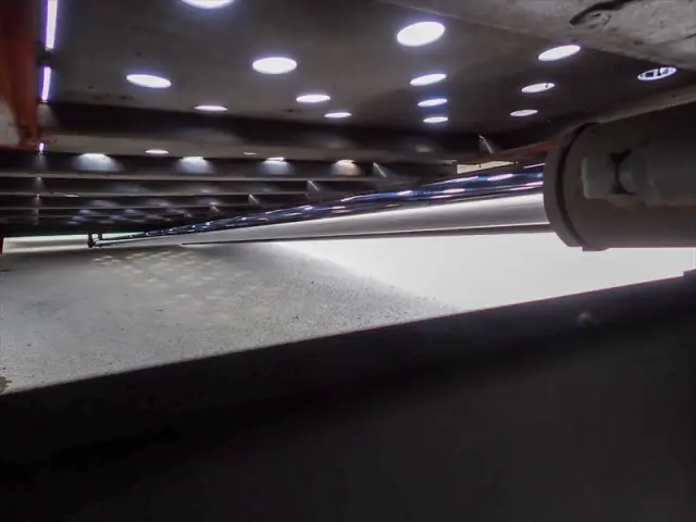 いすゞ エルフ TRG-NPR85AN(2WD)の写真17