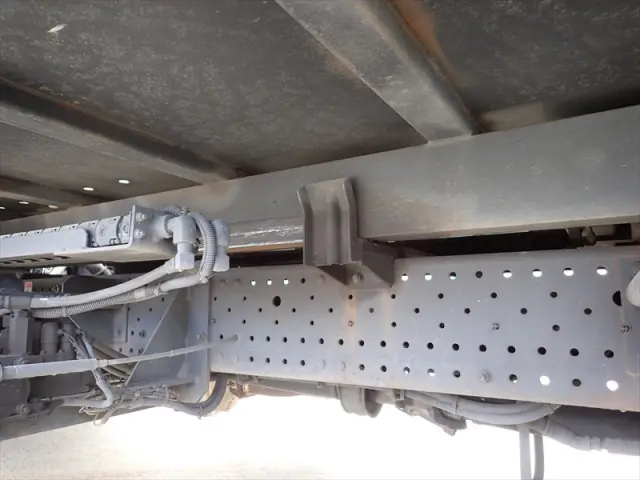 いすゞ エルフ TRG-NPR85AN(2WD)の写真25