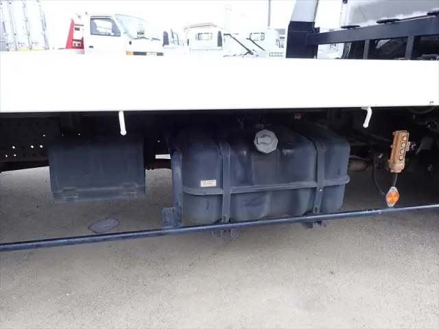 いすゞ エルフ TRG-NPR85AN(2WD)の写真33