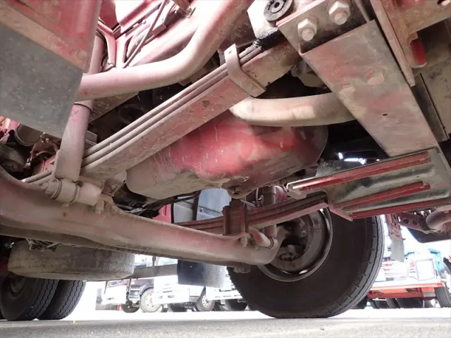 いすゞ ギガ QPG-CXZ77BT(2WD)の写真45