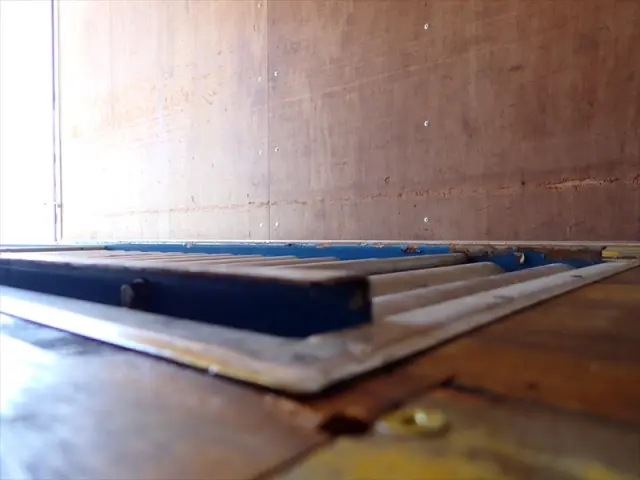 いすゞ エルフ TRG-NLR85AN(2WD)の写真12