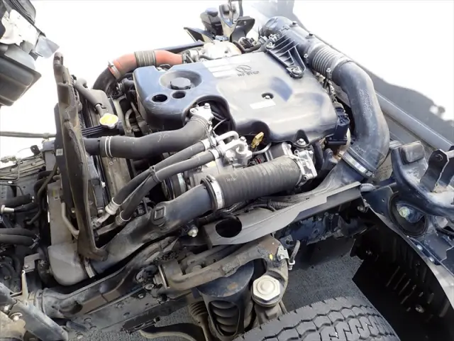 いすゞ エルフ TRG-NLR85AN(2WD)の写真35