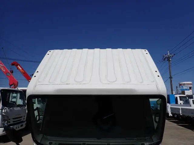 いすゞ エルフ TRG-NLR85AN(2WD)の写真42