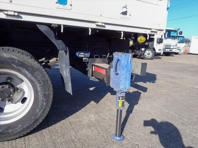 いすゞ エルフ BKG-NKR85Rの写真21