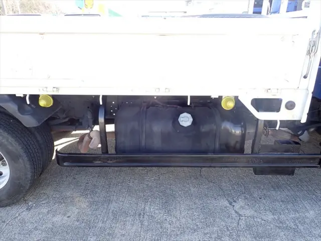 いすゞ エルフ BKG-NKR85Rの写真25