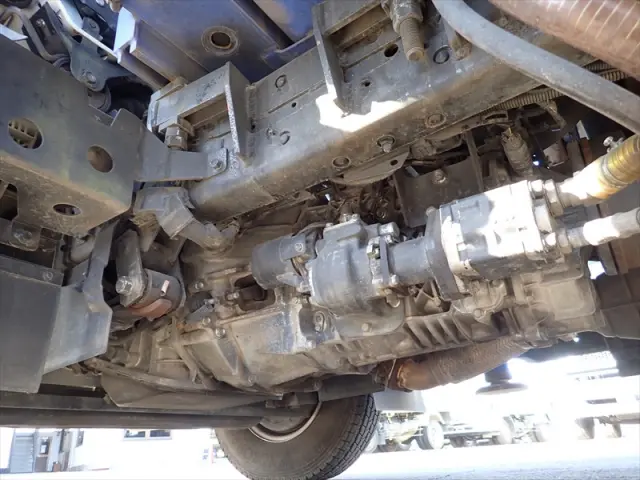 いすゞ エルフ BKG-NKR85Rの写真29