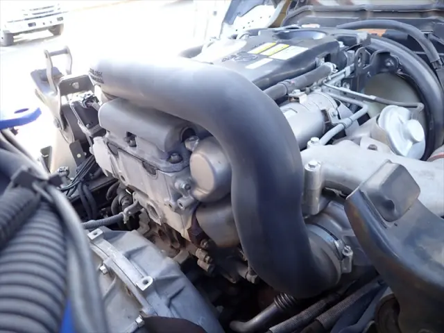 いすゞ エルフ BKG-NKR85Rの写真43