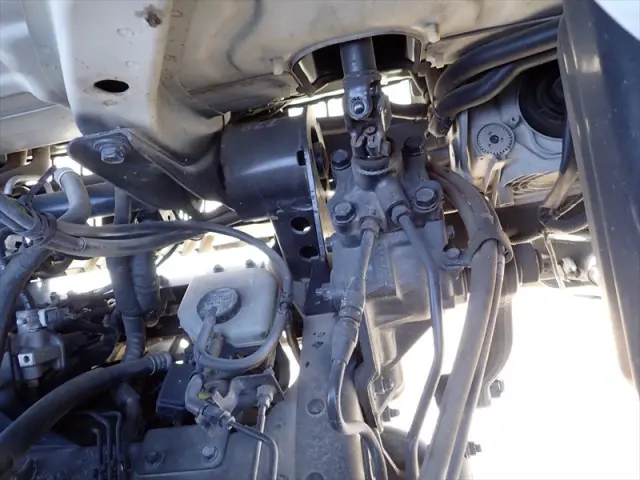 いすゞ エルフ BKG-NKR85Rの写真45